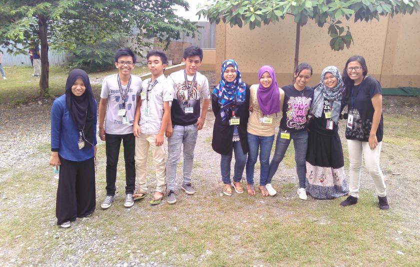 msu-iityouthchainofpeace-mycop2.jpg 