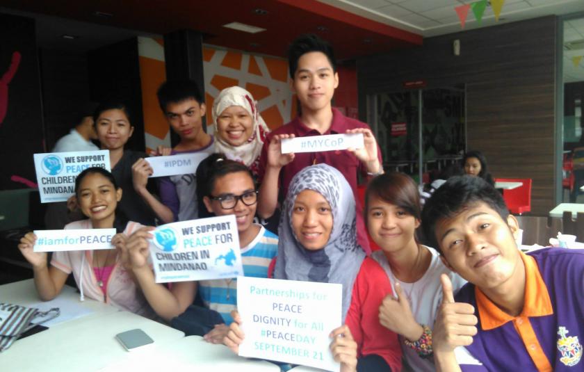 msu-iityouthchainofpeace-mycop5.jpg