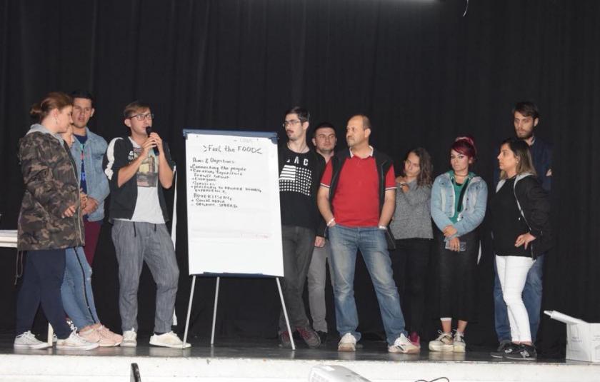 Desert Bloom Helps Disadvantaged Youth Entrepreneurs