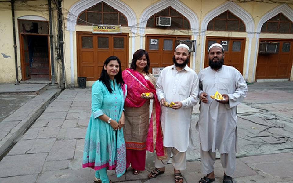 AbhigyaneFoundationHoli2017_05.jpg