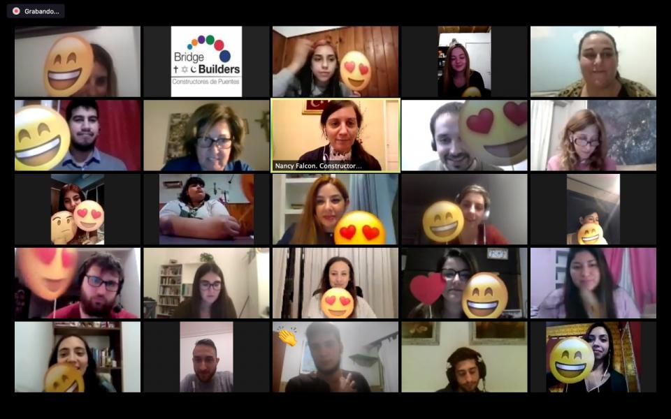 Photo: Screen photo of the workshop participants